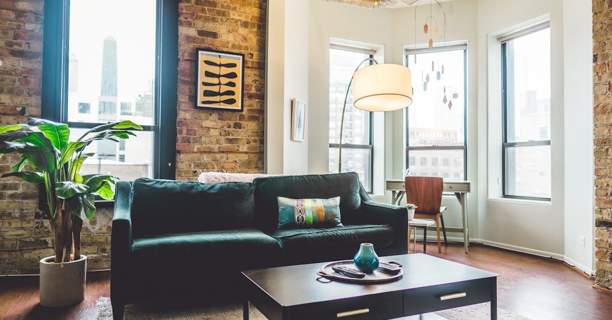 Discover our apartment concierge service, designed to simplify your daily life. Enjoy personalized assistance, effective management of your property, and access to exclusive services, all for an optimal living experience with complete peace of mind.