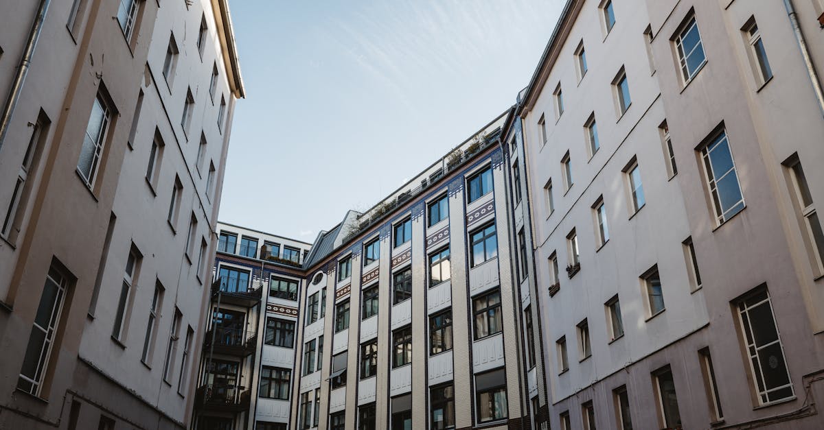 discover our apartment concierge service, providing personalized assistance to improve your residential experience. enjoy a variety of services, from key management to event organization, for a simplified and pleasant daily life.