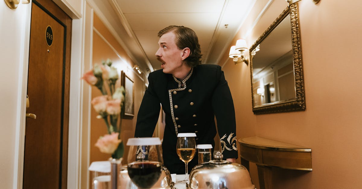 discover concierge services that make your daily life easier. enjoy personalized assistance for managing your tasks and optimizing your time, whether for reservations, shopping, or practical advice. simplify your life with a concierge at your disposal!