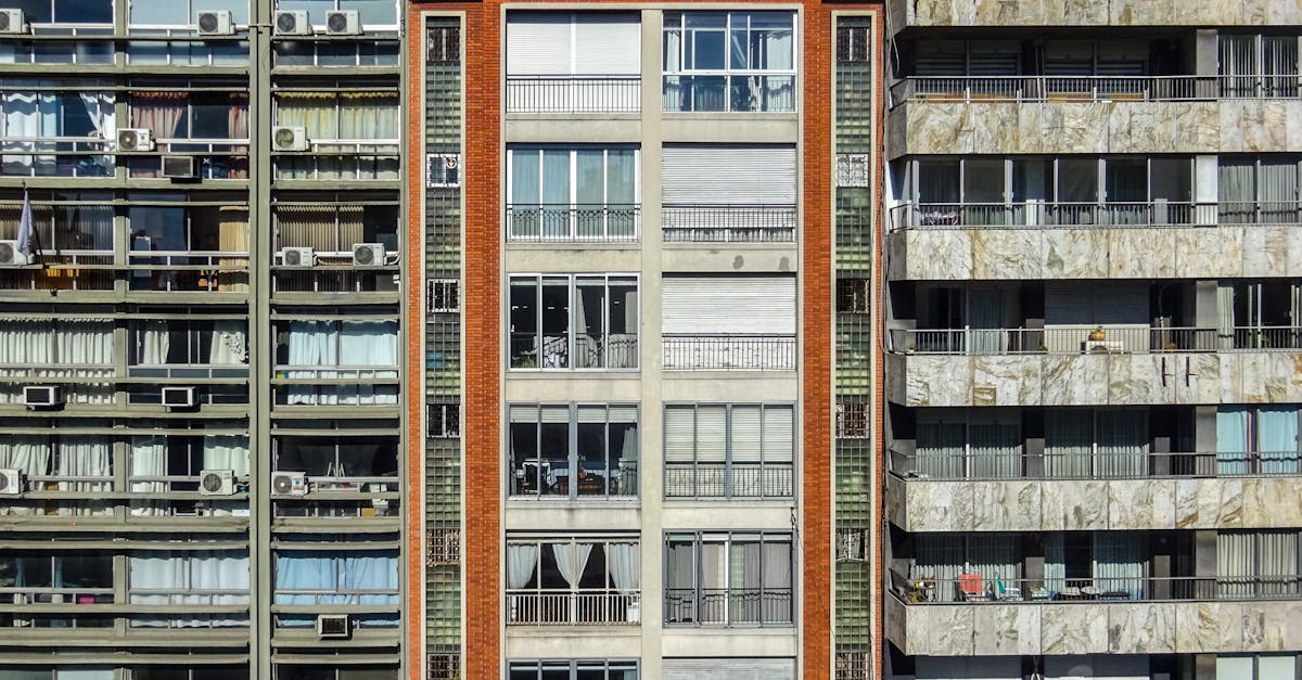 Discover our apartment concierge service, offering personalized assistance to manage your daily needs and enhance your living experience in an apartment. Enjoy a tailor-made service to make your daily life more pleasant and practical.