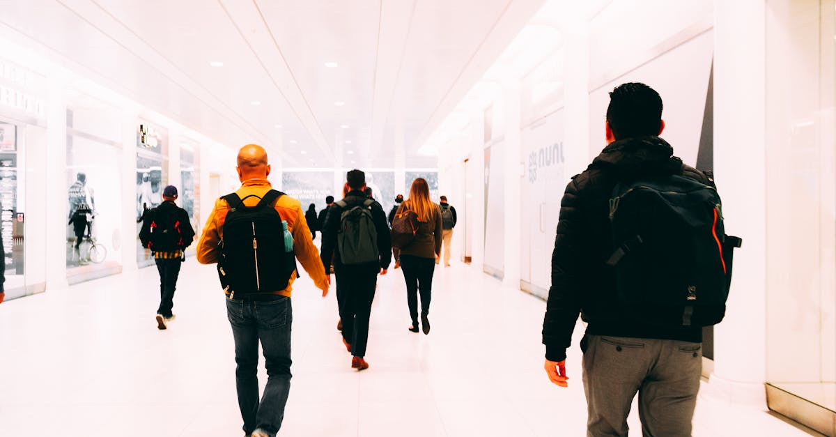 découvrez les meilleures astuces et conseils pour les voyageurs d'affaires. optimisez vos déplacements professionnels avec des informations sur l'organisation, l'hébergement, le transport et la gestion du temps pour garantir un voyage réussi et productif.