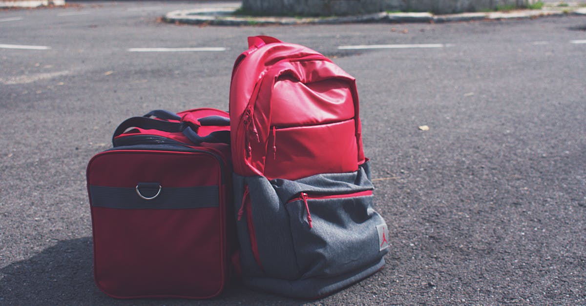 découvrez nos solutions de stockage de bagages pratiques et sécurisées pour vos voyages. profitez pleinement de votre temps libre sans vous soucier de vos valises grâce à nos services de consigne accessibles dans diverses villes.